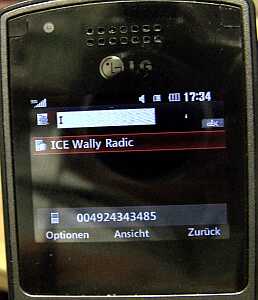 ICE-Handy-Anzeige beim Antippen von -I-