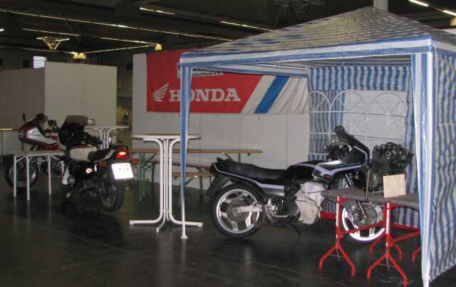 CBX550-Messe-Stand